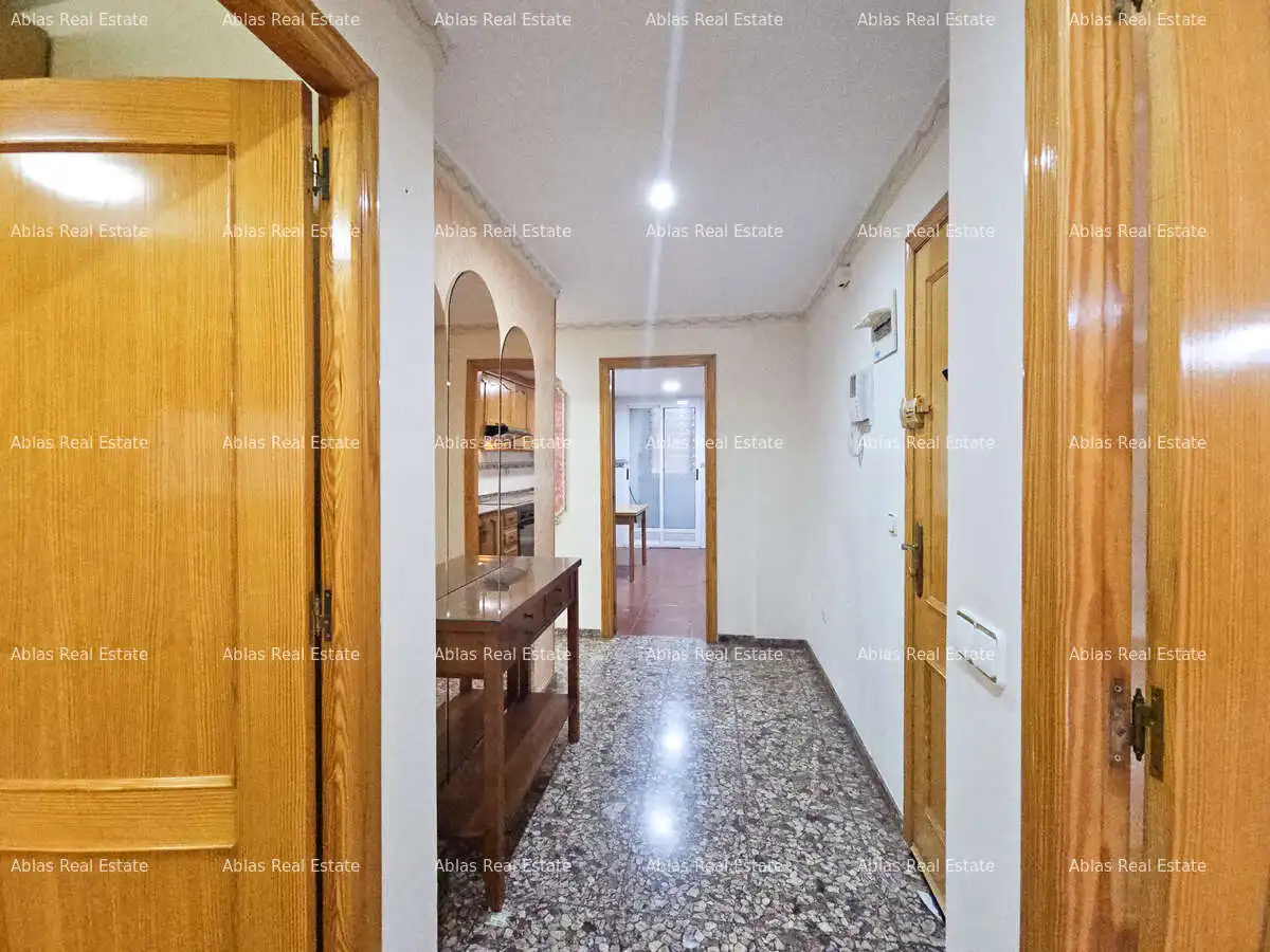 Piso con terraza en venta en Centro Ciudad, imagen 24