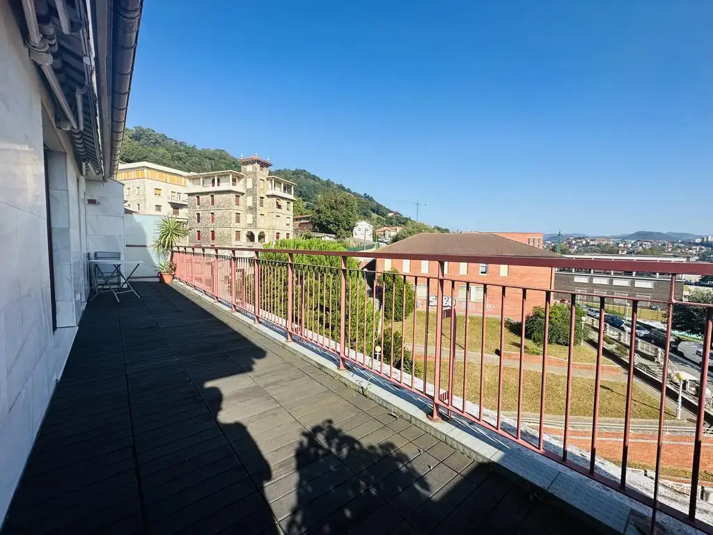 Terrace of Flat for rent in Donostia - San Sebastián   with Heating, Parquet flooring and Terrace