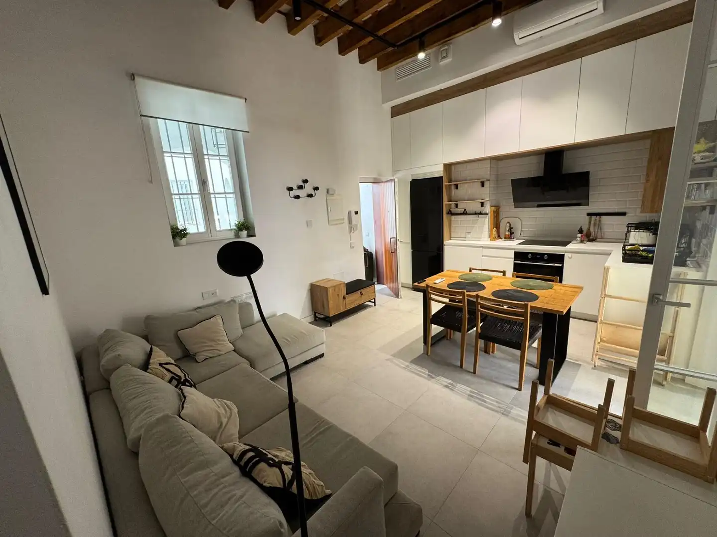 Living room of Duplexes for rent in Cádiz