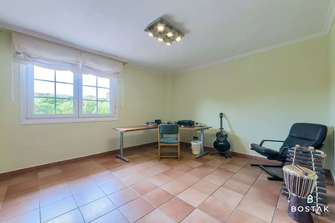 Casa o xalet en venda en Barrika amb Calefacció, Jardí privat i Terrassa