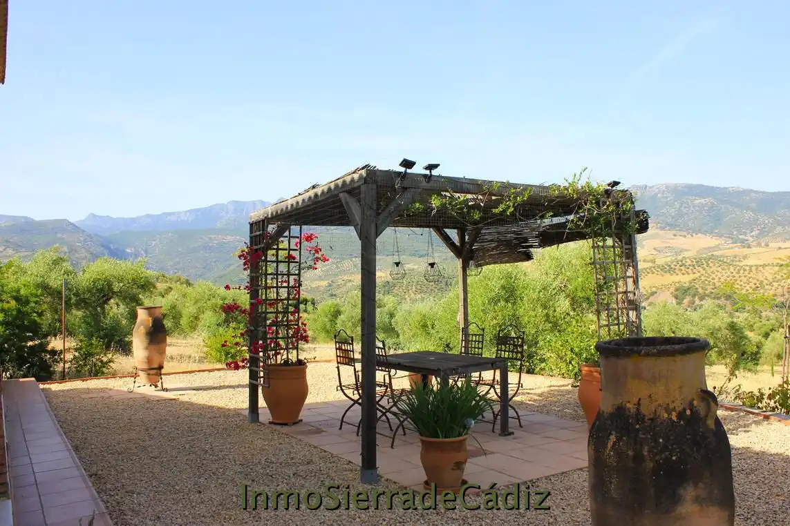 Casa rústica amb piscina en venda a Algodonales, imagen 3
