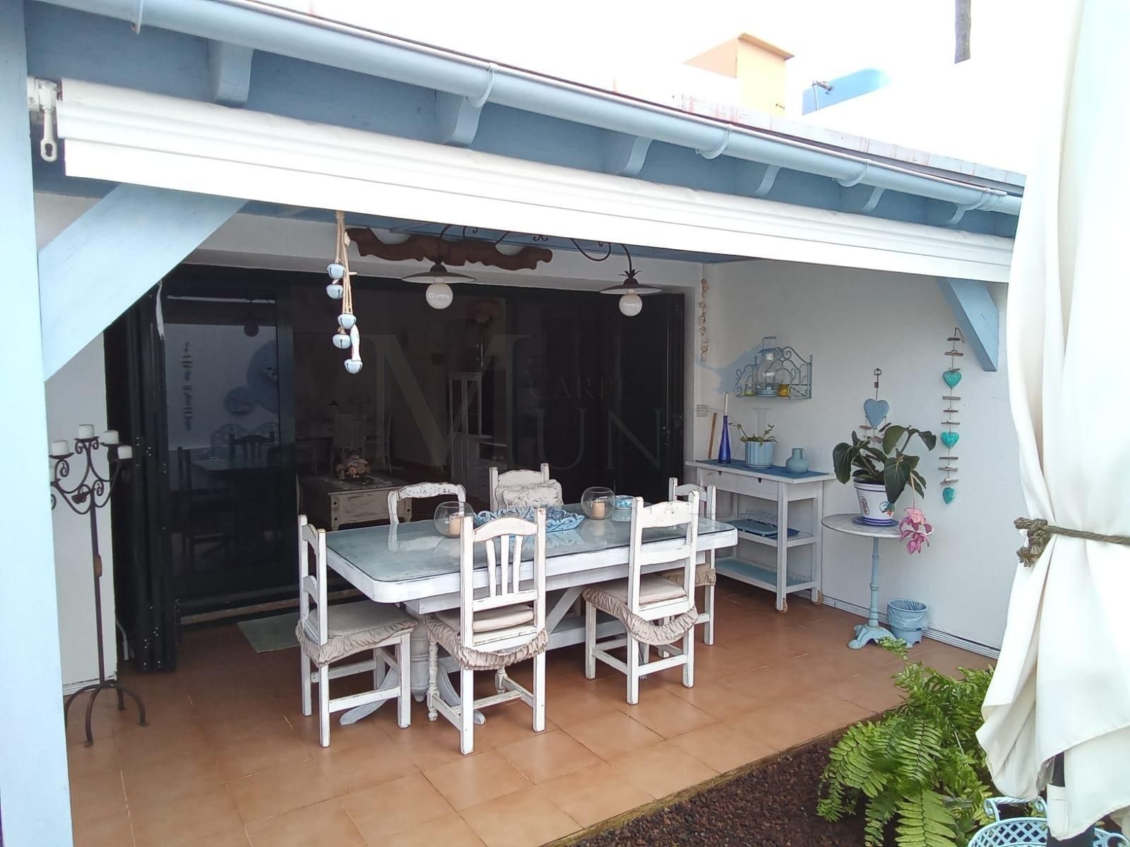 Terrassa de Casa o xalet en venda en Valle de Valdelucio amb Jardí privat, Terrassa i Traster