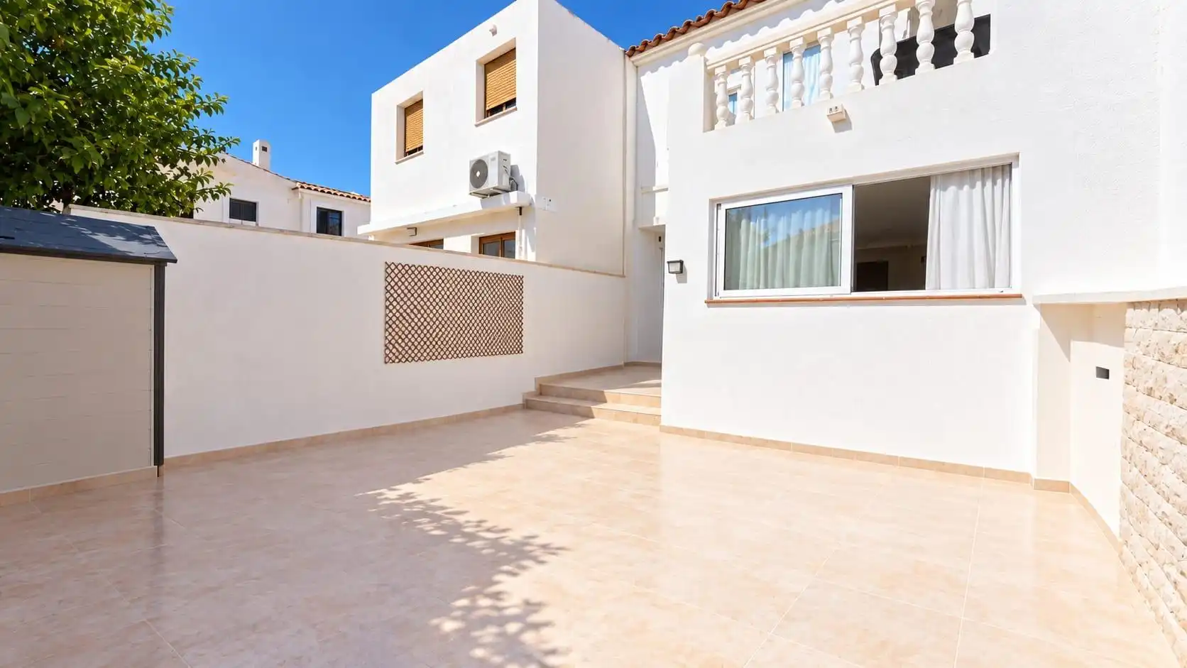 Exterior view of Houses for sale in La Nucia  with Private garden, Terrace and Furnished