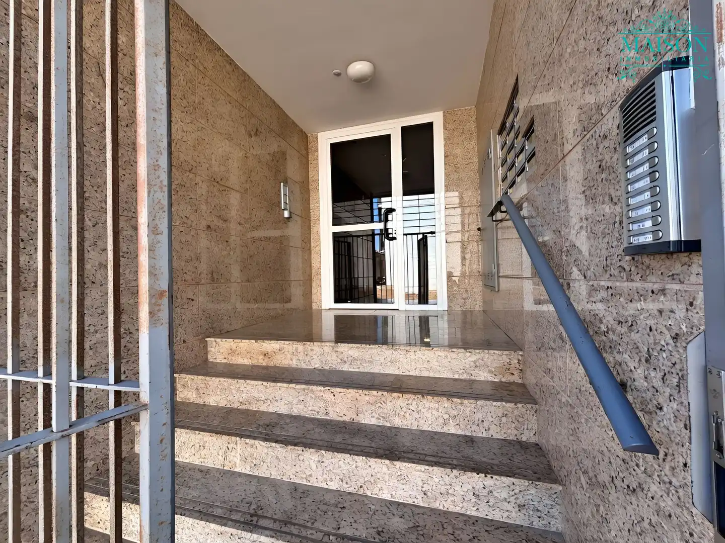 Flat for sale in Moncofa  with Air Conditioner and Balcony