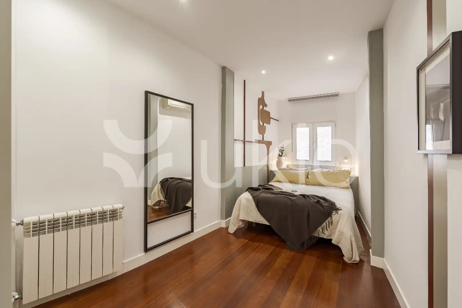 Schlafzimmer von Wohnungen zur Miete in Madrid mit Klimaanlage, Heizung und Möbliert
