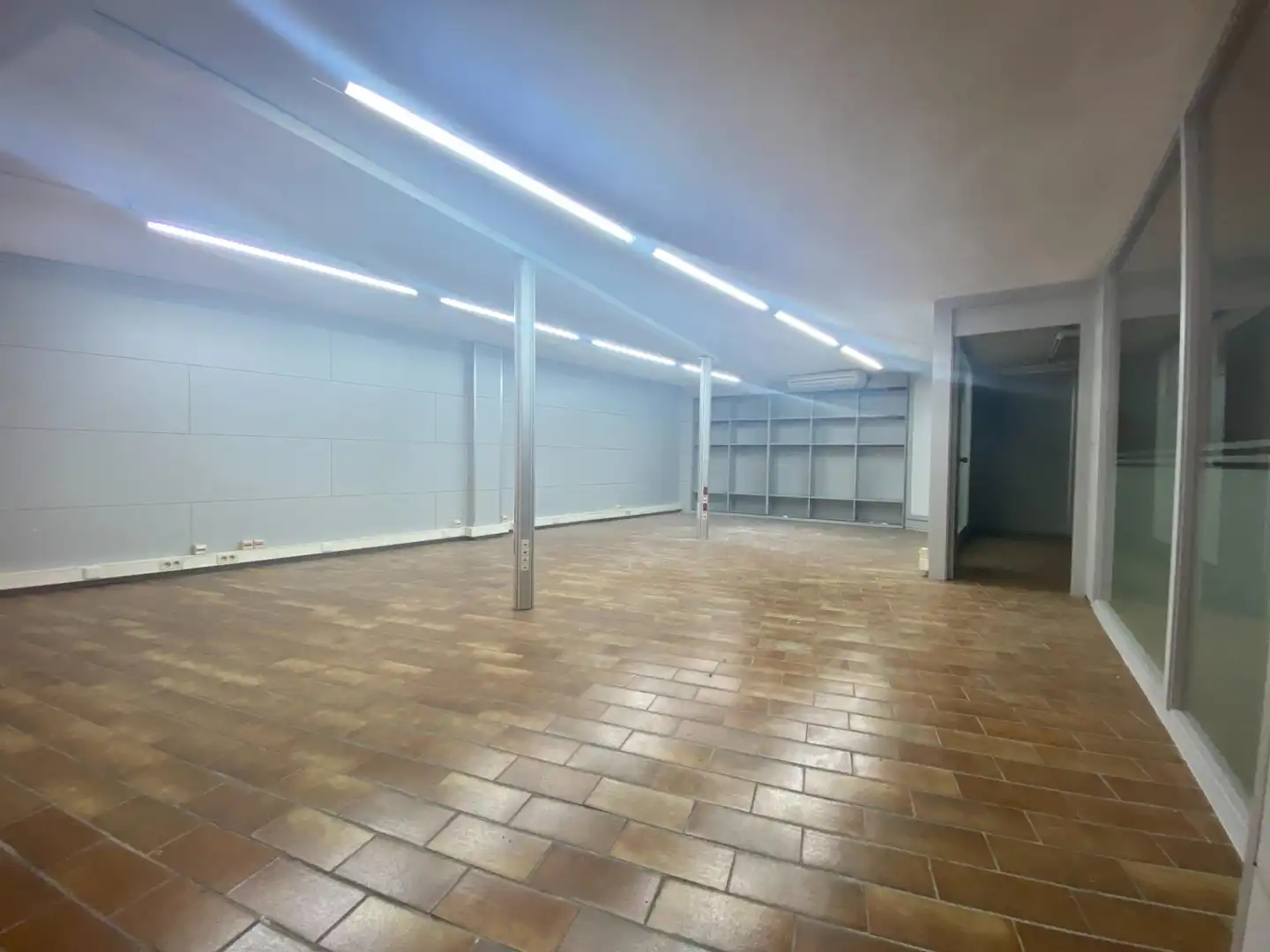 Geschaftsraum zur Miete in La Roca del Vallès