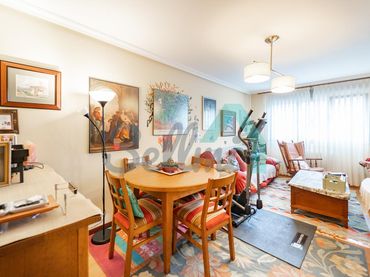 Flat with lift for sale in Calle Benedicto Santos López