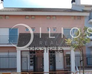 Exterior view of Single-family semi-detached for sale in Moncada  with Air Conditioner, Heating and Private garden