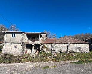 Exterior view of Country house for sale in O Irixo  with Private garden, Storage room and Oven
