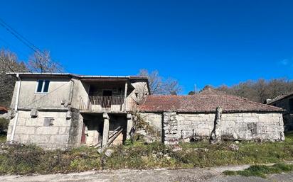 Exterior view of Country house for sale in O Irixo  with Private garden, Storage room and Oven