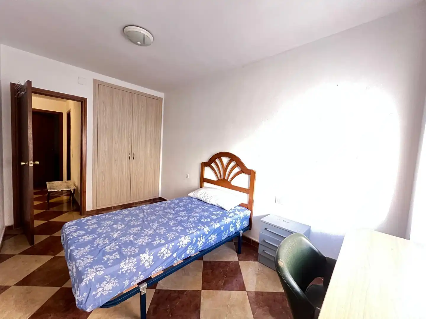 Habitación de Piso en venta en Cáceres con Calefacción, Terraza y Amueblado