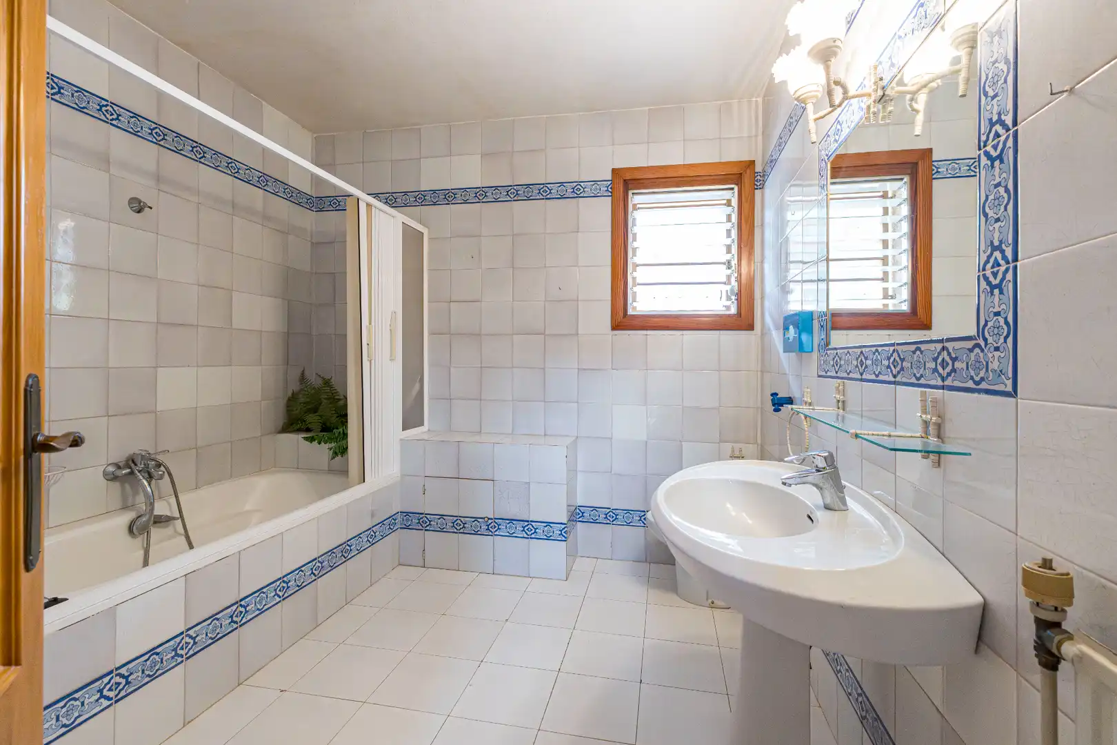 Bathroom of Houses for sale in Murcia  with Air Conditioner, Private garden and Terrace