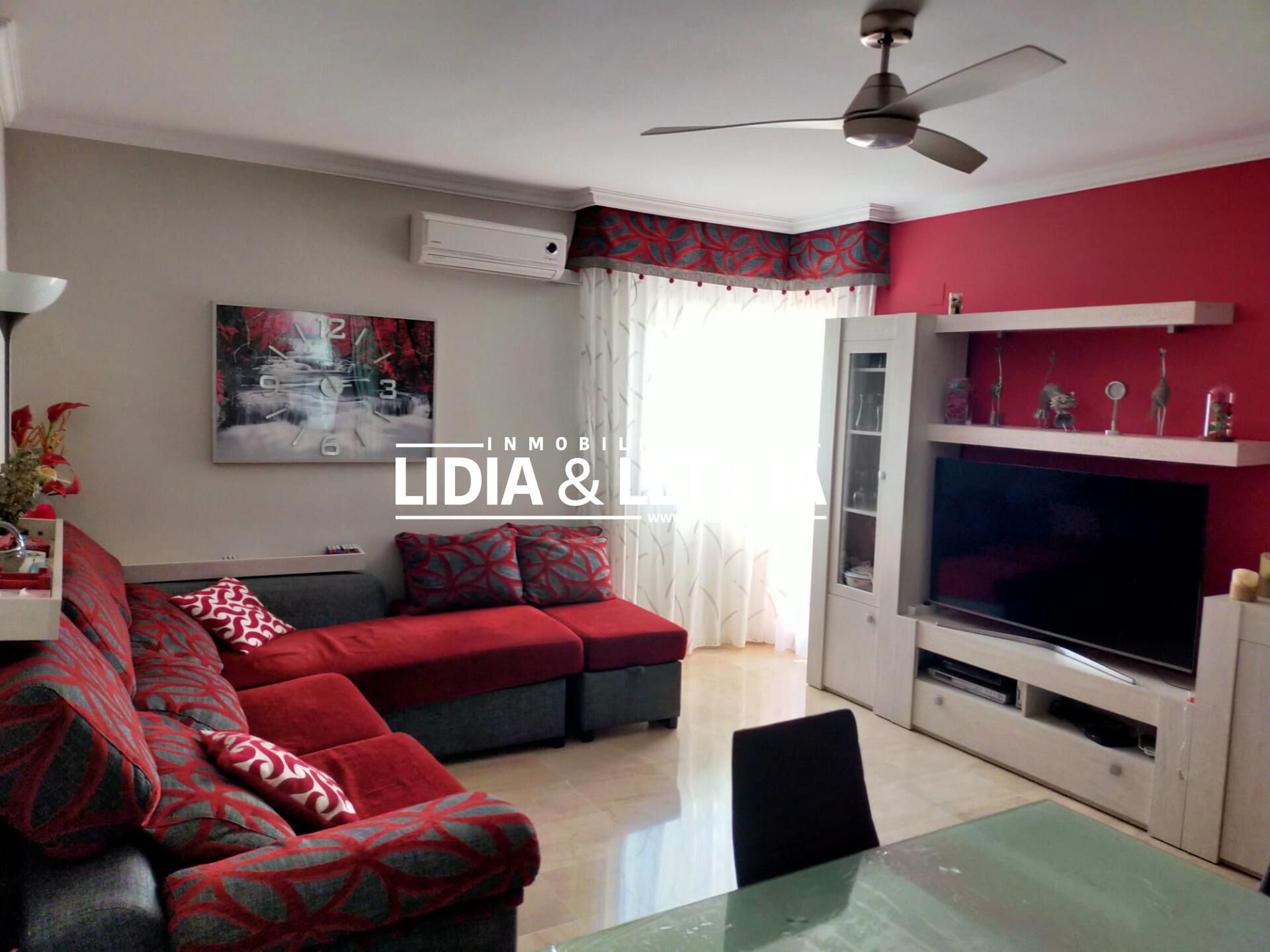 Living room of Flat for sale in Alcalá de Guadaira