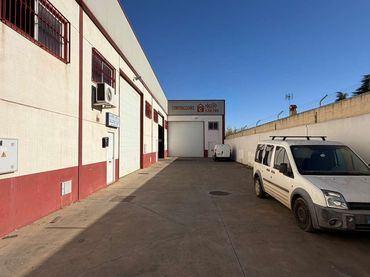 Nave industrielle à vendre à Almendralejo