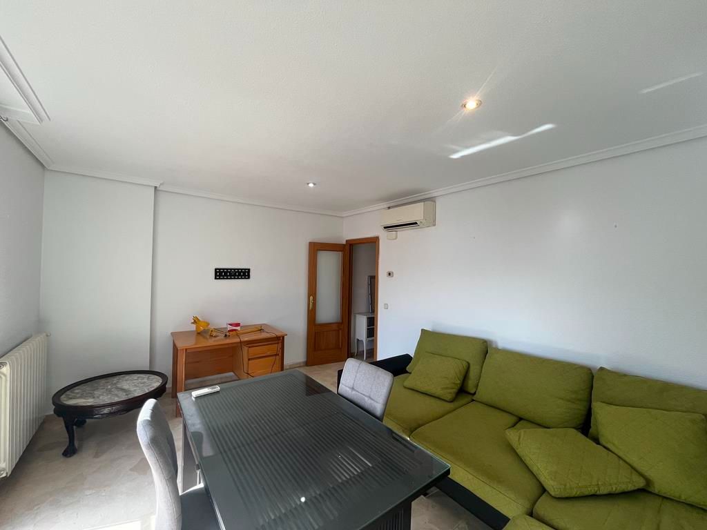 Sala d'estar de Àtic en venda en  Albacete Capital amb Aire condicionat, Calefacció i Terrassa
