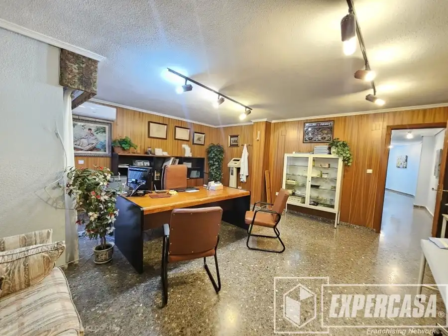 Apartamento en venta en Silla con Aire acondicionado, Terraza y Amueblado