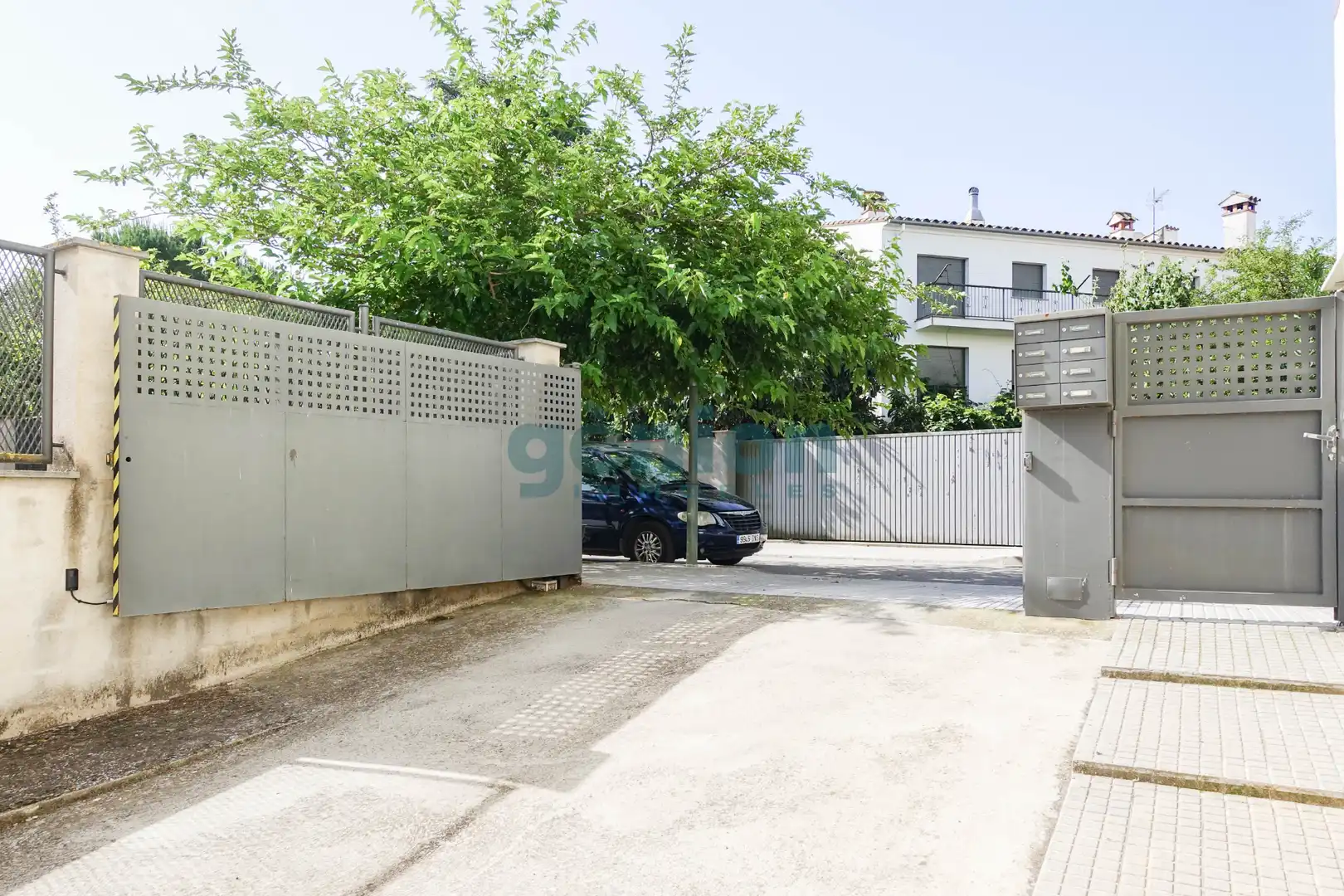 Parkplatz von Wohnung zum Verkauf in Bescanó mit Klimaanlage, Heizung und Gemeinschaftspool