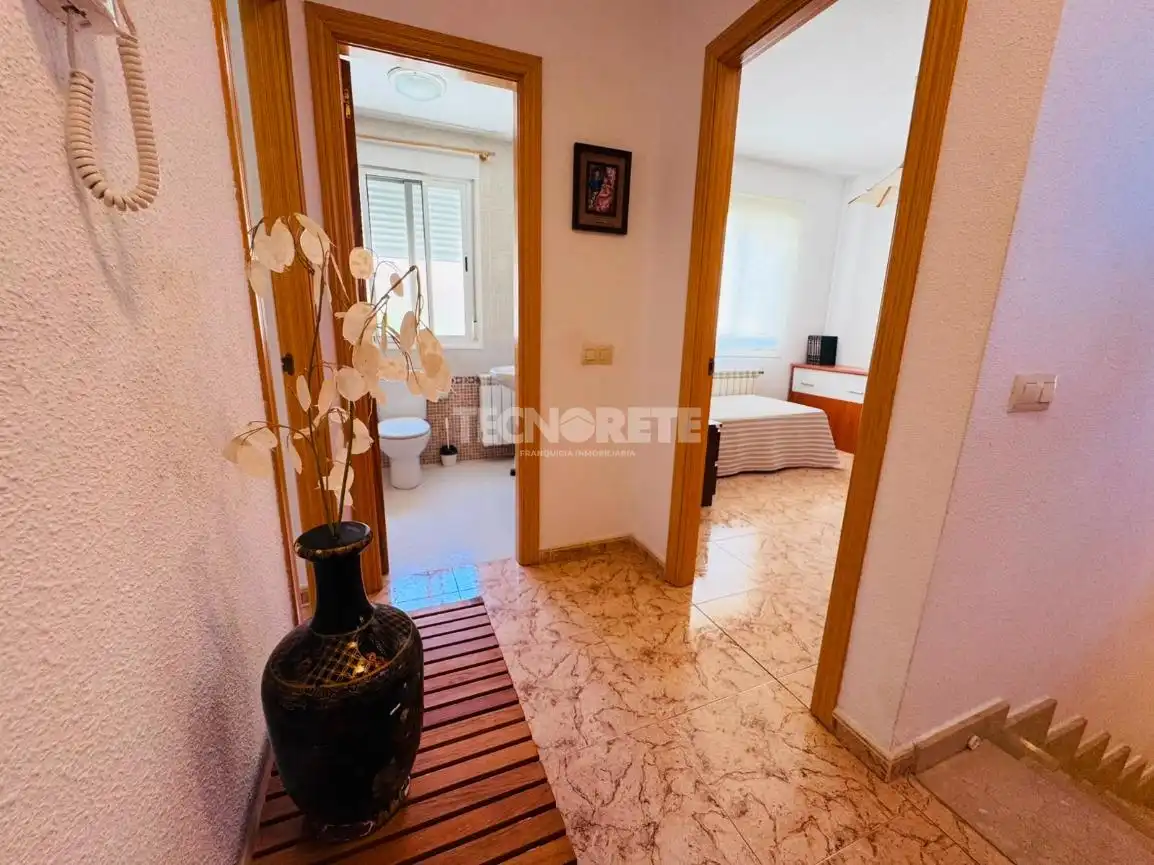 Casa adosada en venda en Albarreal de Tajo amb Aire condicionat, Jardí privat i Terrassa