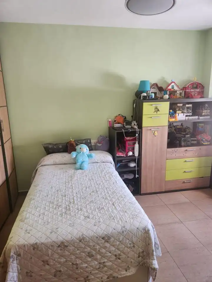 Habitación de Piso en venta en Melilla