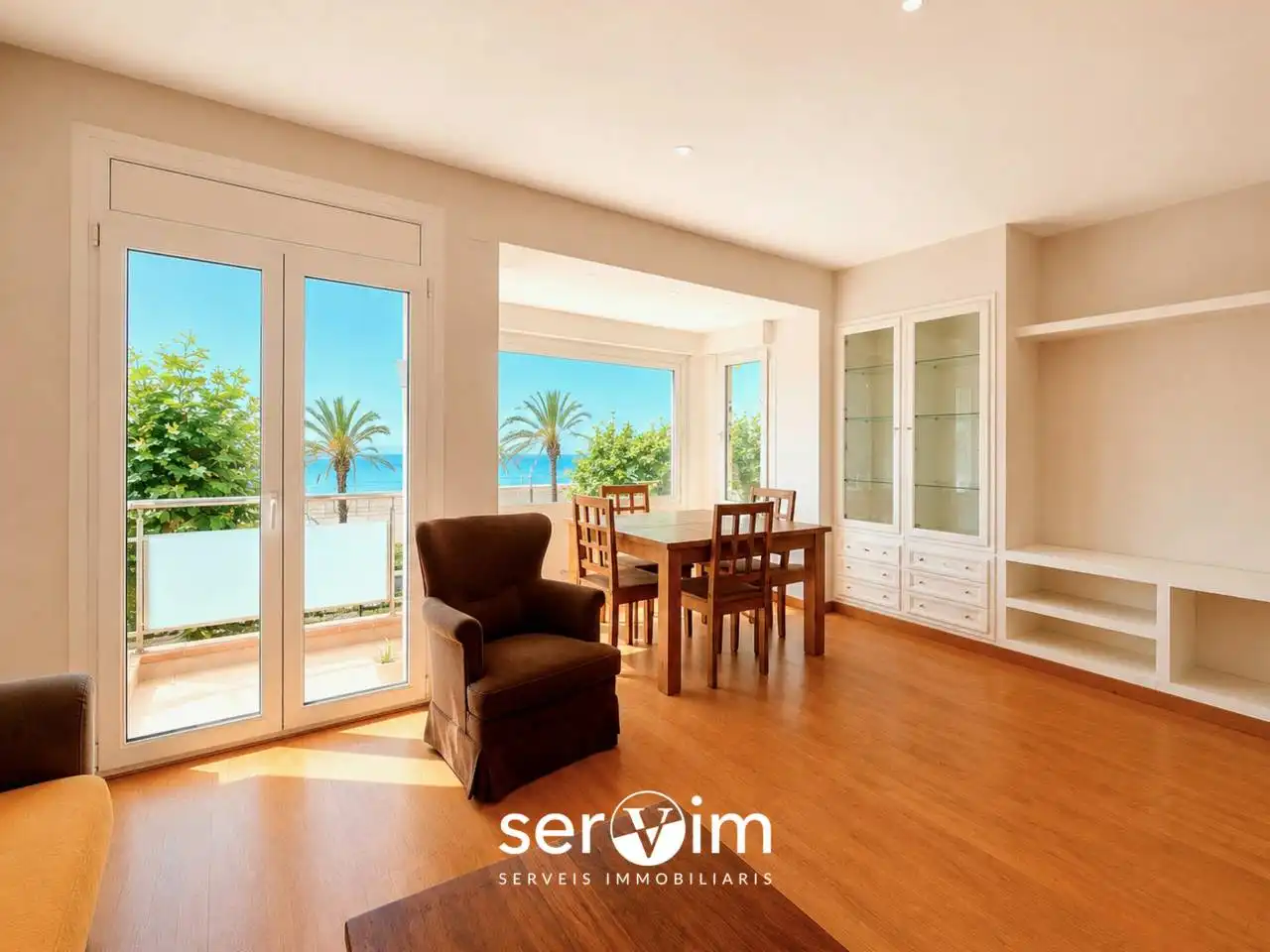 Sala de estar de Piso en venta en El Masnou con Aire acondicionado, Calefacción y Parquet