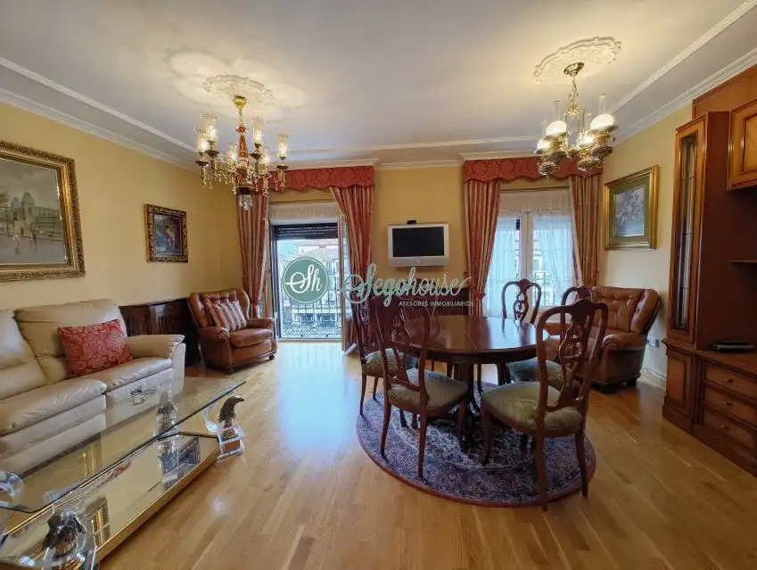 Esszimmer von Wohnung zur Miete in Segovia mit Heizung, Parkett und Möbliert