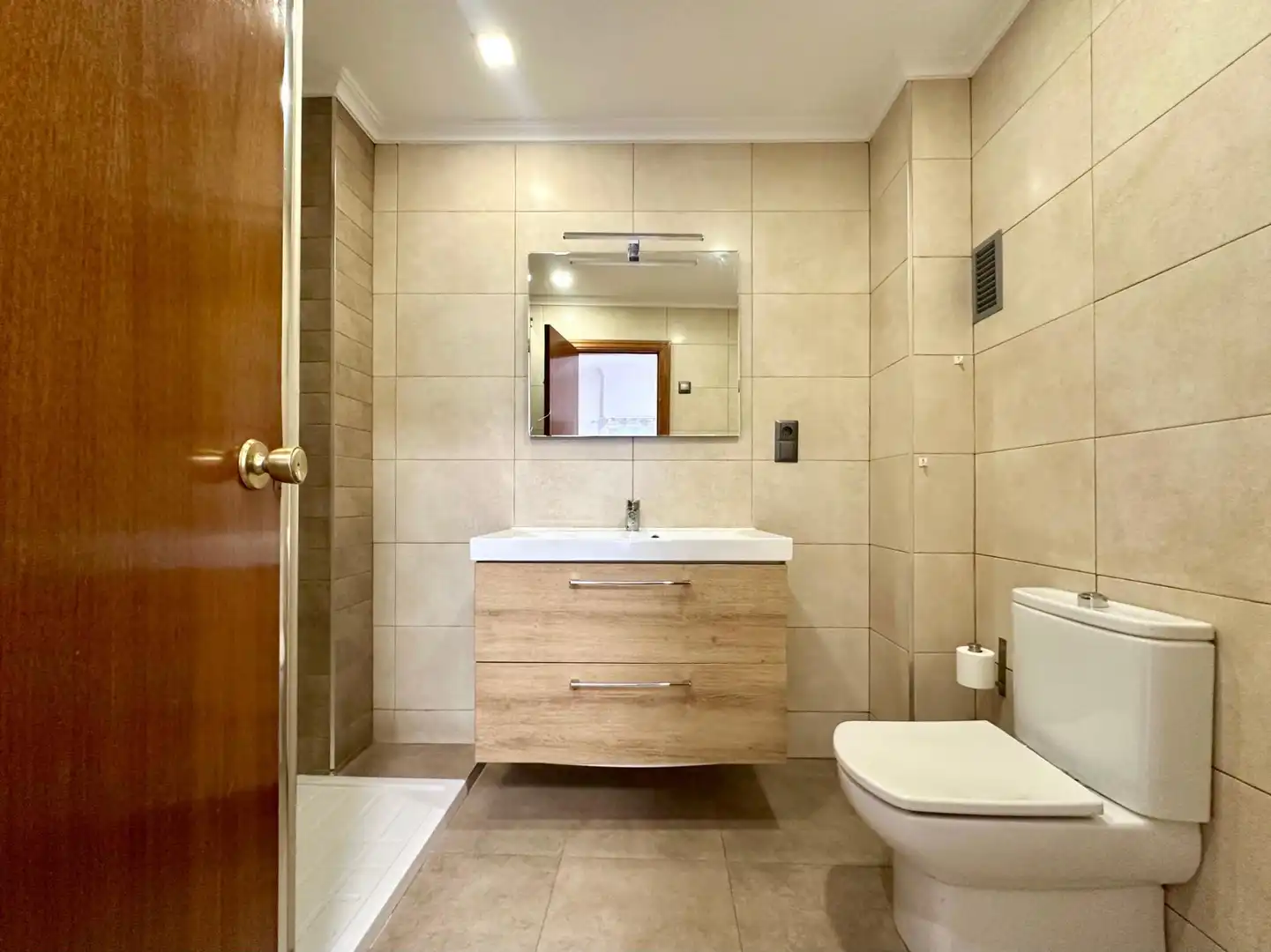 Bathroom of Flat for sale in Carlet  with Balcony
