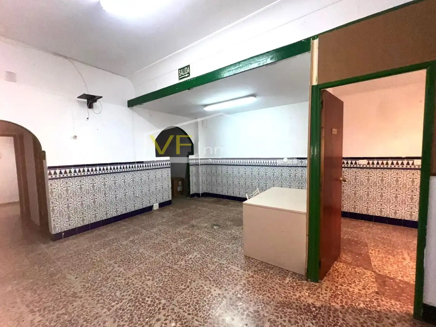 Cocina de Local en venta en Málaga con Aire acondicionado