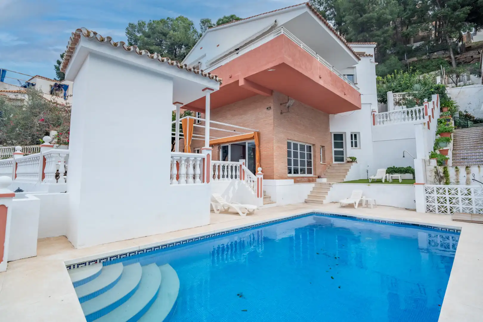 Swimming pool of Houses for sale in Málaga  with Air Conditioner, Heating and Private garden