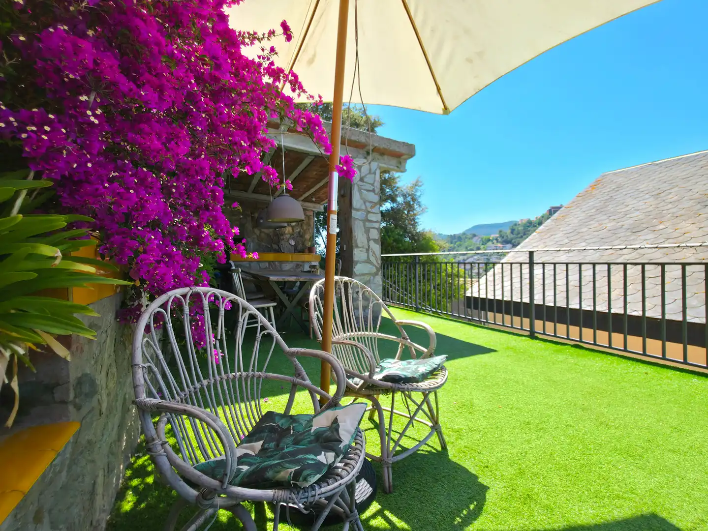 Terraza de Casa o chalet en venta en Corbera de Llobregat con Aire acondicionado, Calefacción y Jardín privado