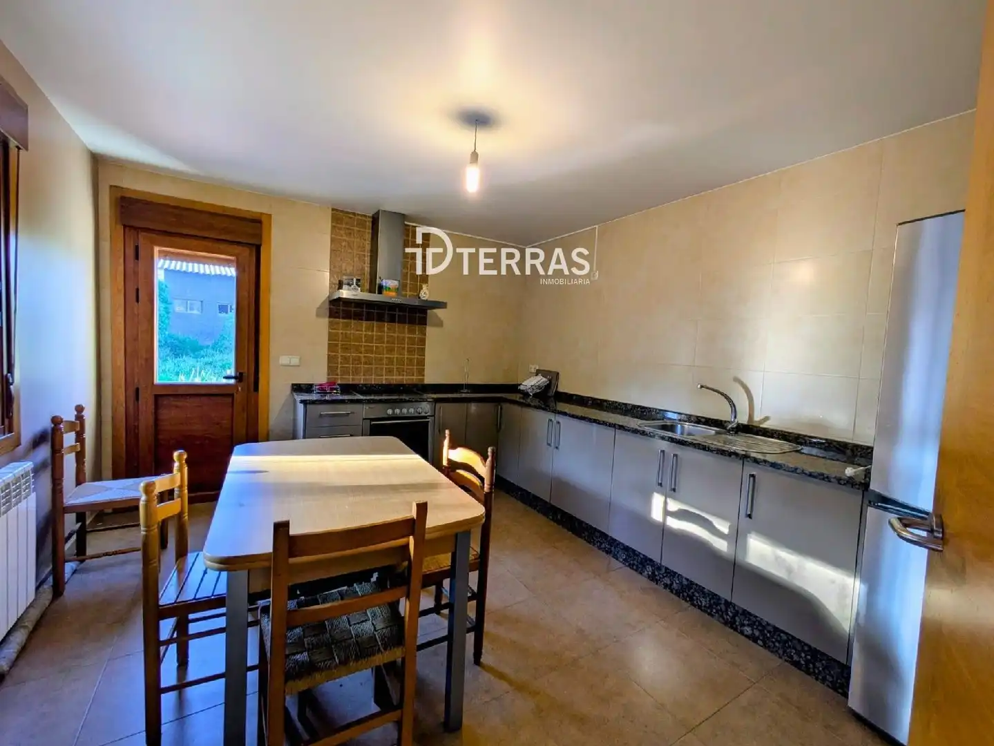Casa o xalet en venda a O Pío - Bora, Parroquias Rurales