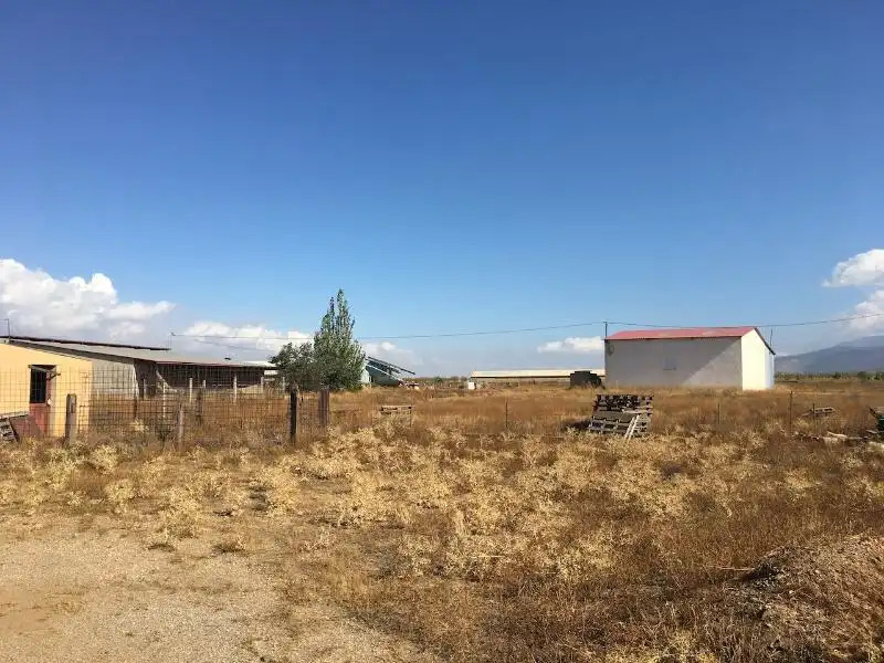Industrial buildings for sale in Huéneja