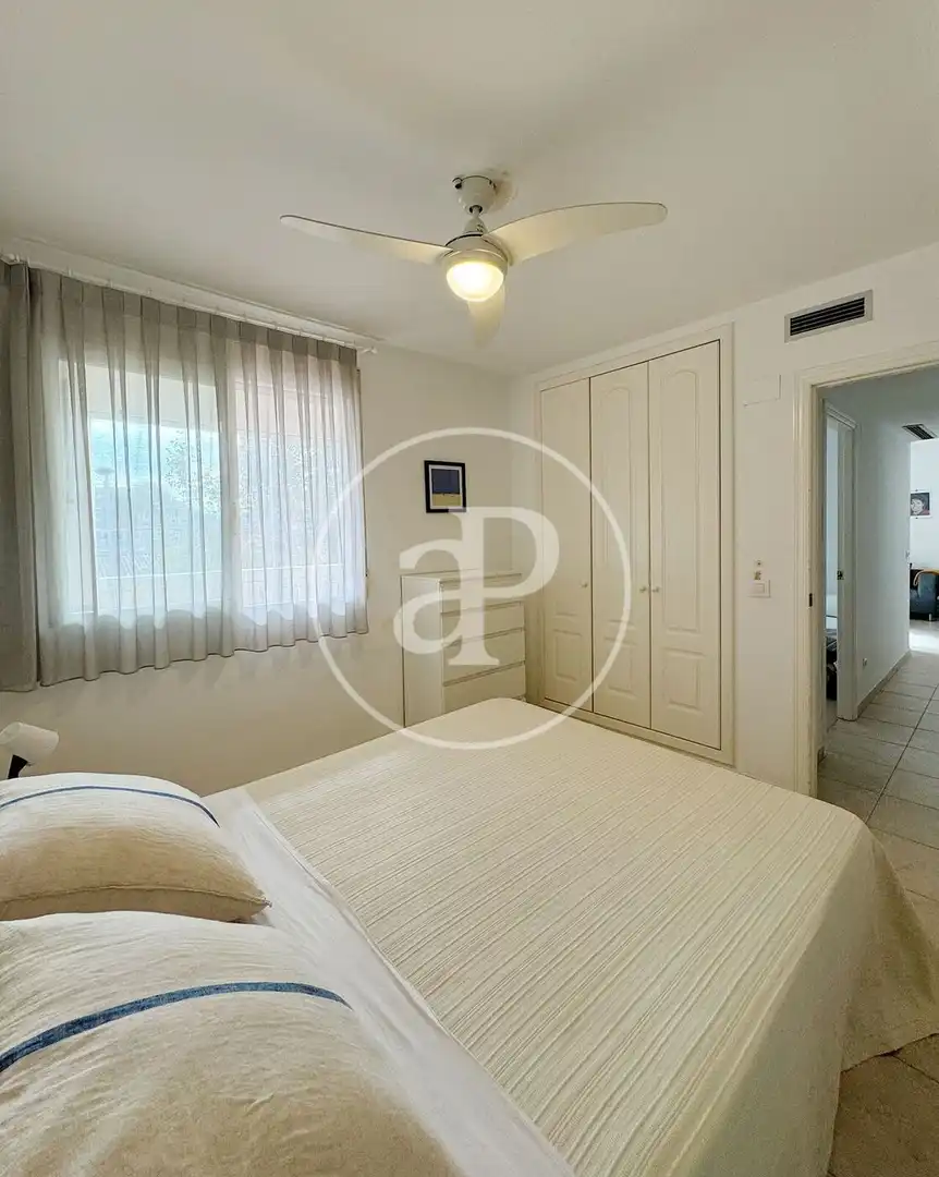 Habitación de Piso de alquiler en Jávea / Xàbia con Aire acondicionado, Calefacción y Jardín privado