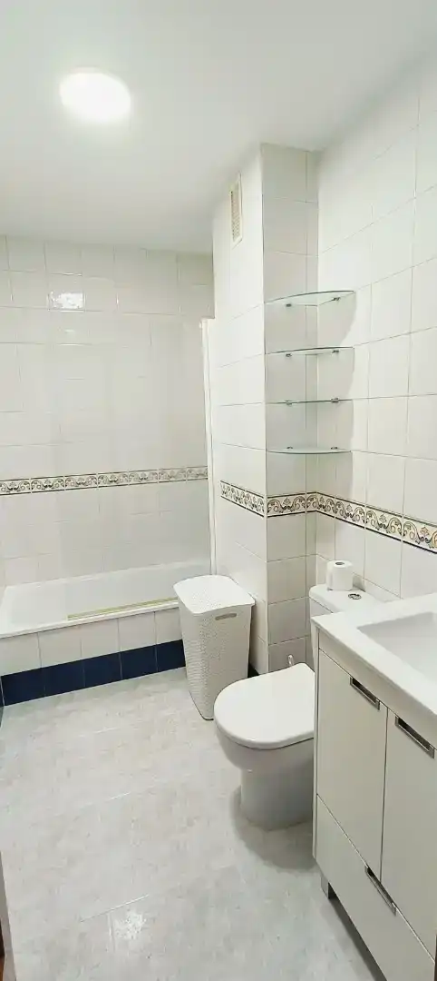 Bany de Pis en venda en A Coruña Capital 