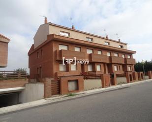 Exterior view of Single-family semi-detached for sale in Benavent de Segrià  with Private garden