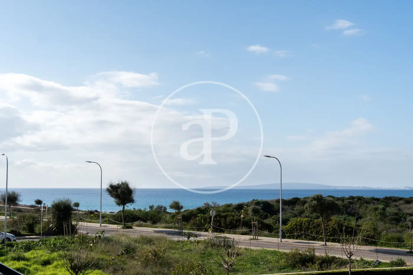 Einfamilien-Reihenhaus zum Verkauf in  Palma de Mallorca mit Klimaanlage, Heizung und Privatgarten