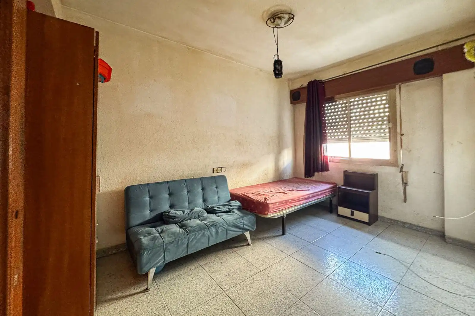 Habitación de Piso en venta en Almería con Terraza y Trastero