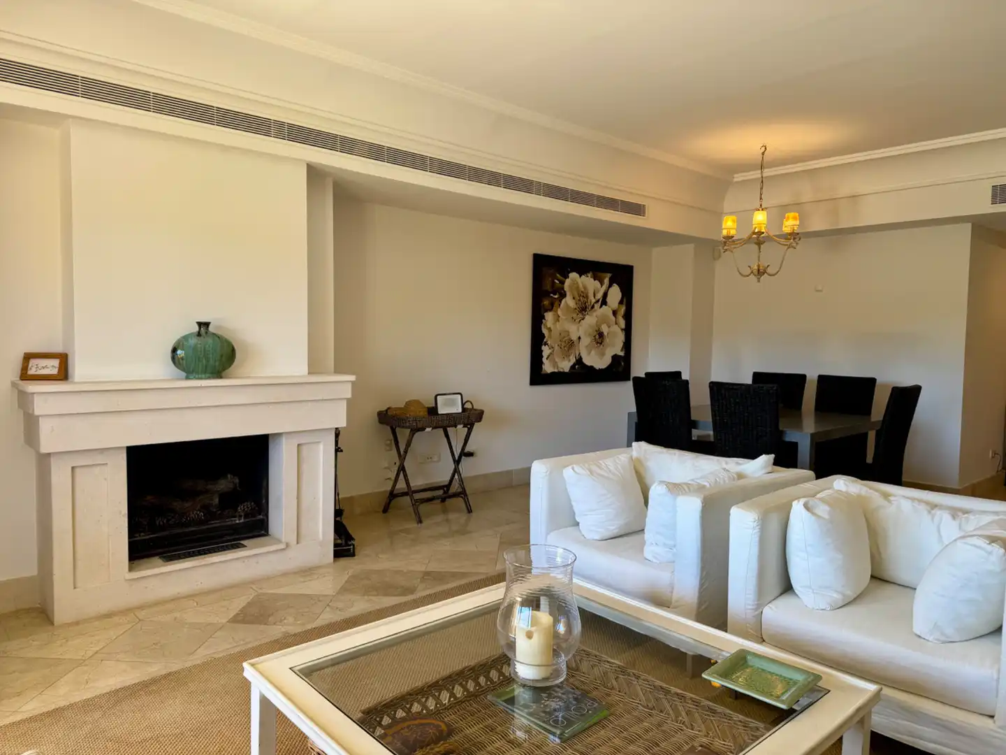 Living room of Flat for sale in Sotogrande  with Air Conditioner, Heating and Private garden