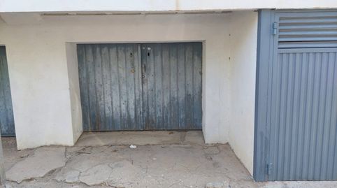 Garaje en edificio al lado de la avenida principal, imatge 2