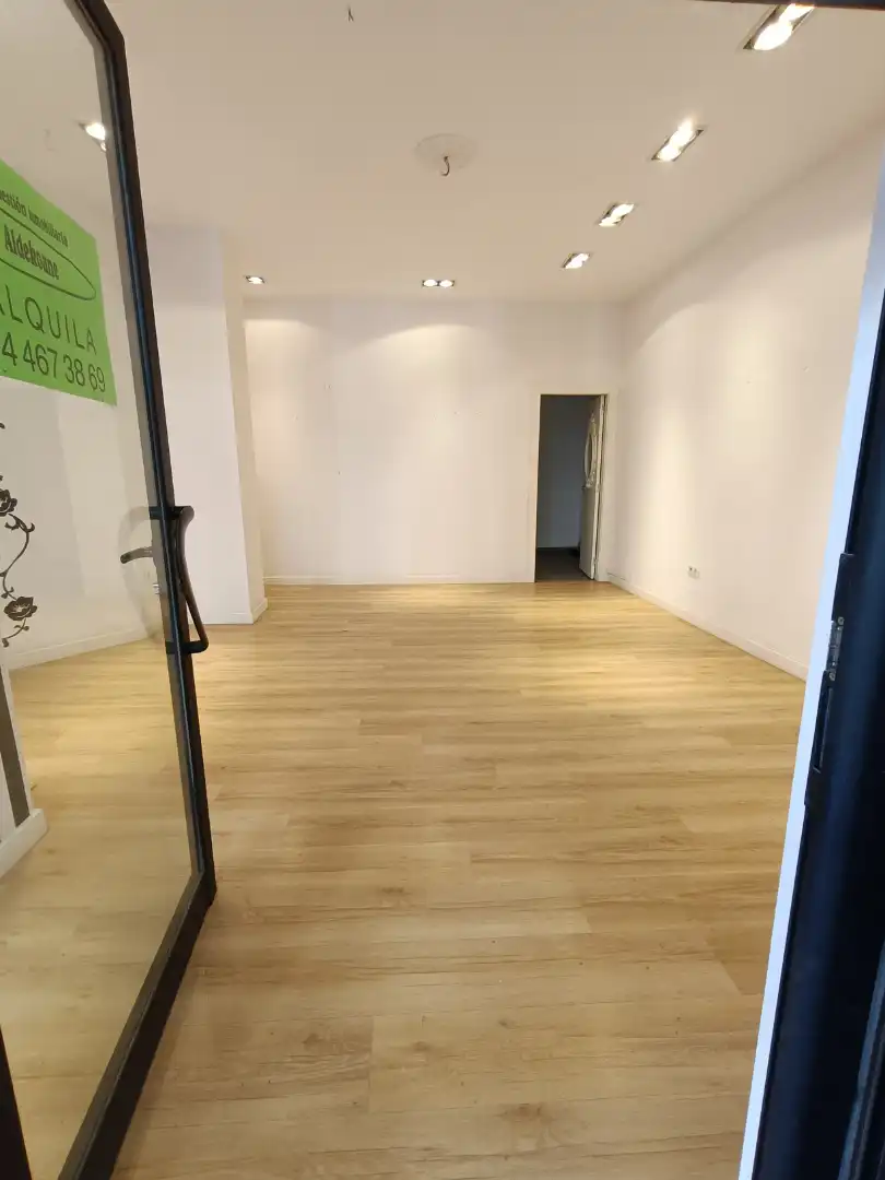 Local commercial à louer à Obieta Kalea, imagen 7