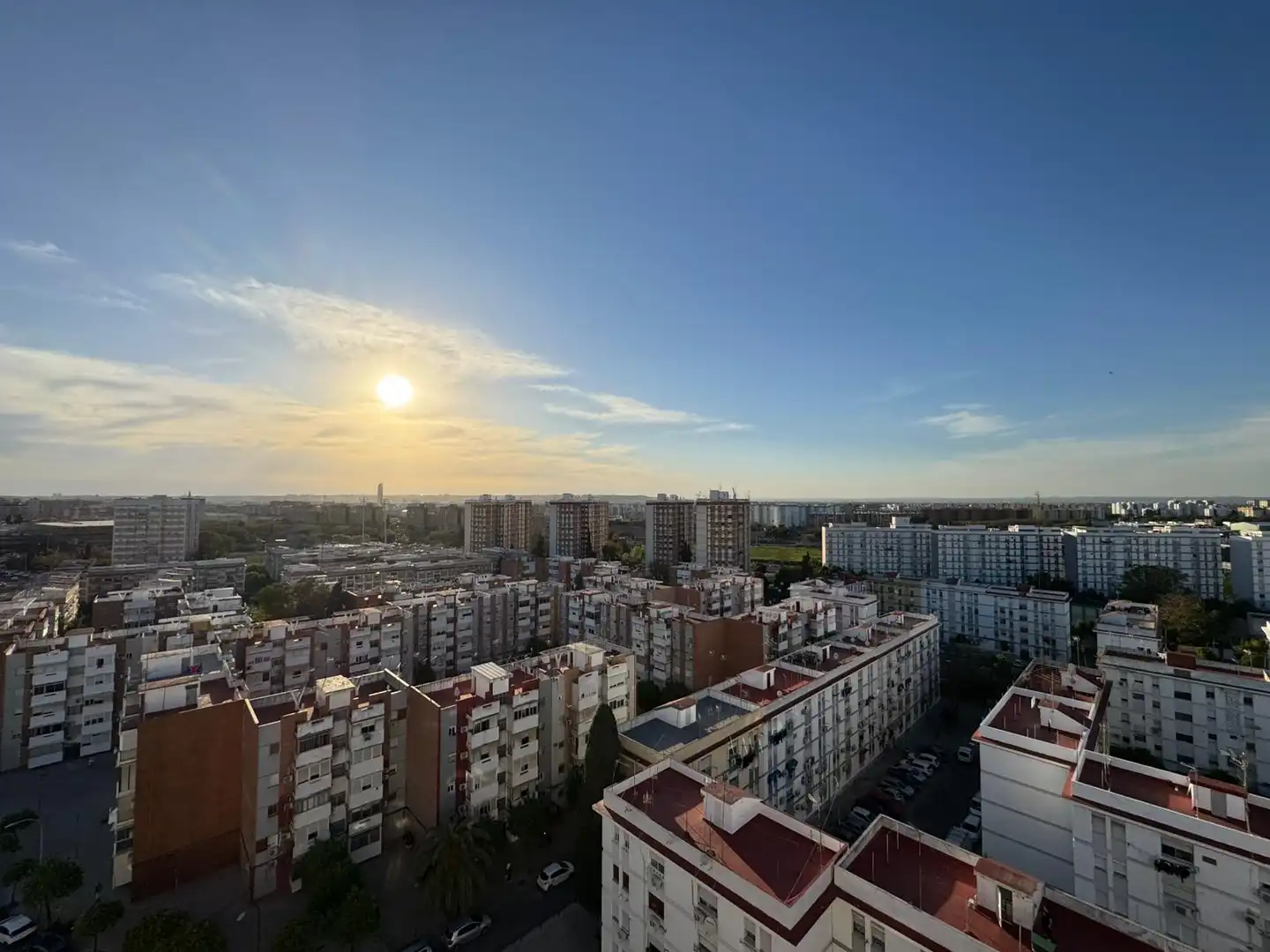 Vista exterior de Piso en venta en  Sevilla Capital con Terraza