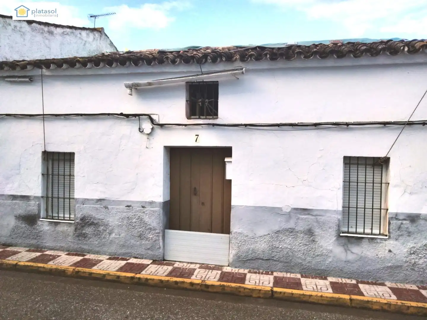 Vista exterior de Casa o chalet en venta en Albaida del Aljarafe