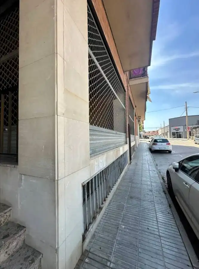 Local comercial en venta en Carrer Joan Maragall, imagen 4