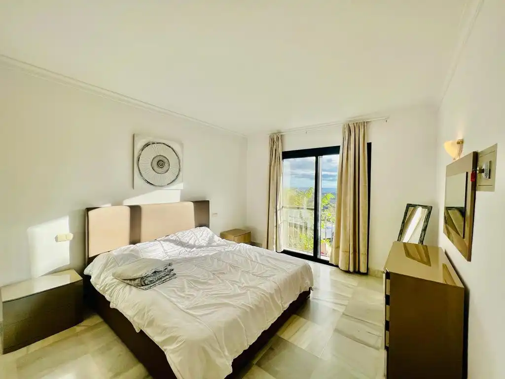 Apartamento de alquiler en CERRO ARTOLA, 11, La Quinta