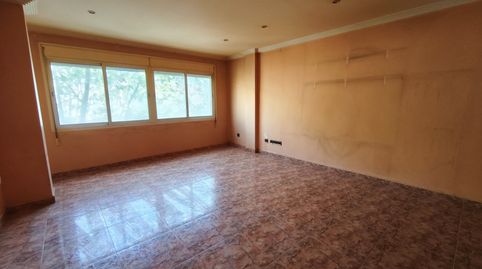 Image 1 of the listing