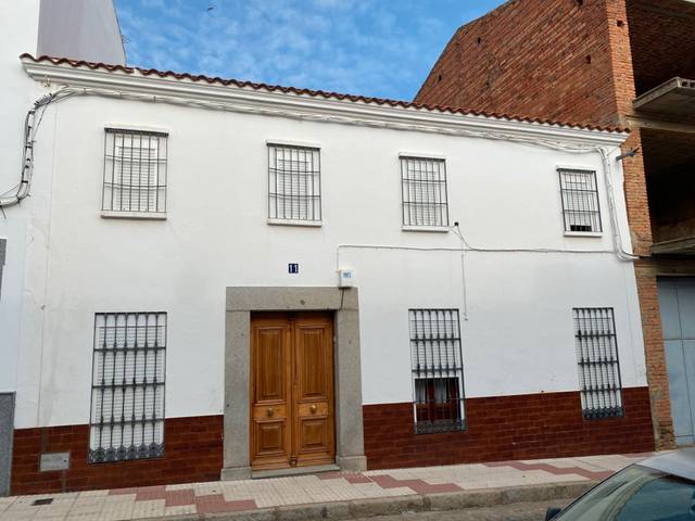 Casa-chalet en Venta en Calle Iglesia, 11 en Castuera