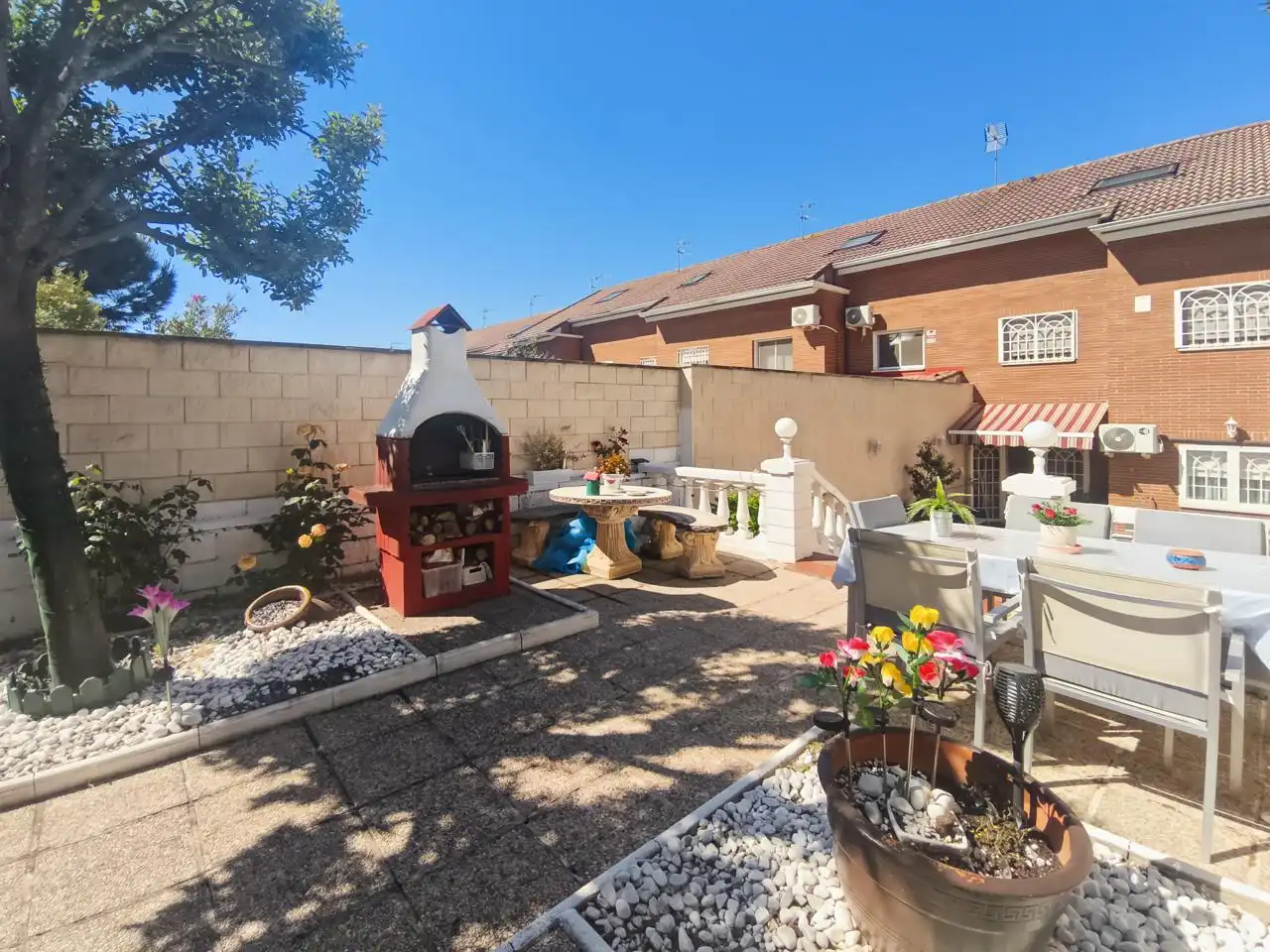Terraza de Casa adosada en venta en Rivas-Vaciamadrid con Aire acondicionado, Calefacción y Jardín privado