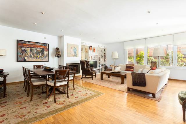 Piso en Venta en Carrer de Calatrava en Les Tres Torres