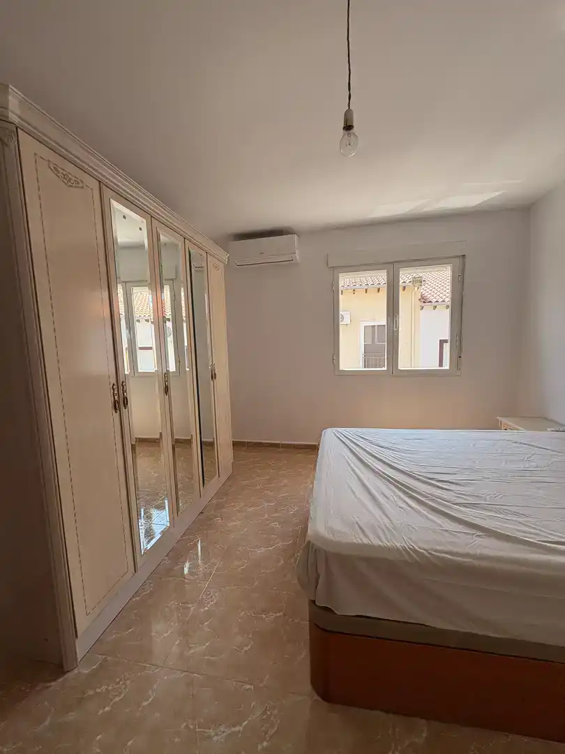 Dormitori de Casa o xalet en venda en Malpartida de Plasencia amb Aire condicionat