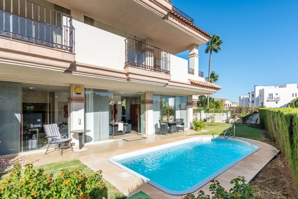 Exterior view of Planta baja for sale in Mijas  with Air Conditioner, Heating and Private garden