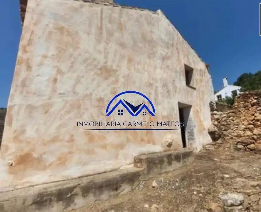 Land for sale in Comares